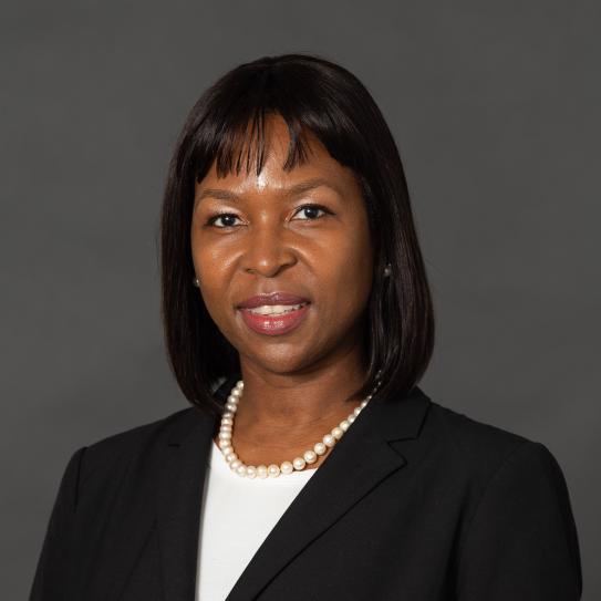 Angie Hyman-Robinson Headshot 